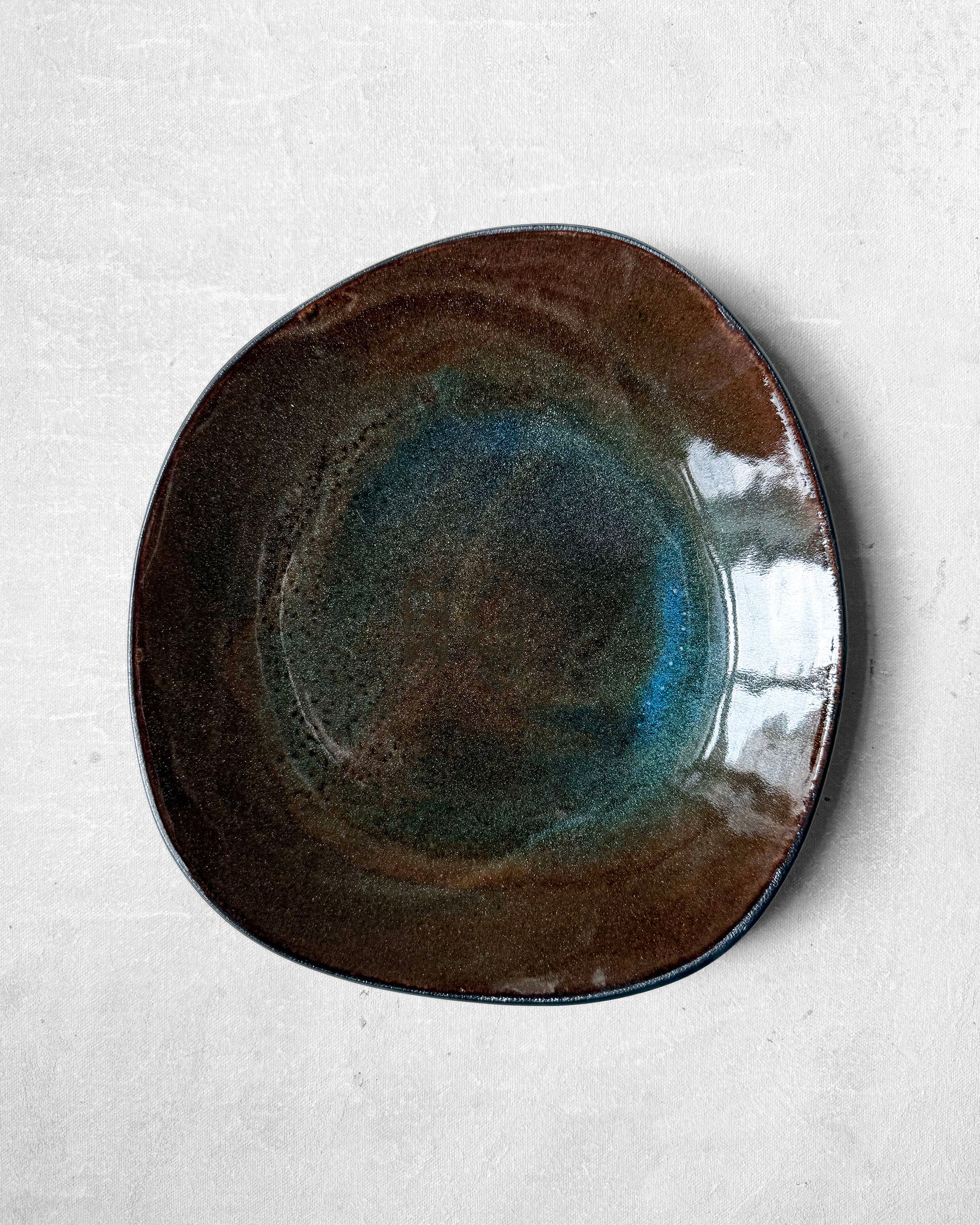 Dinner Plate in Deep Teal Abyss