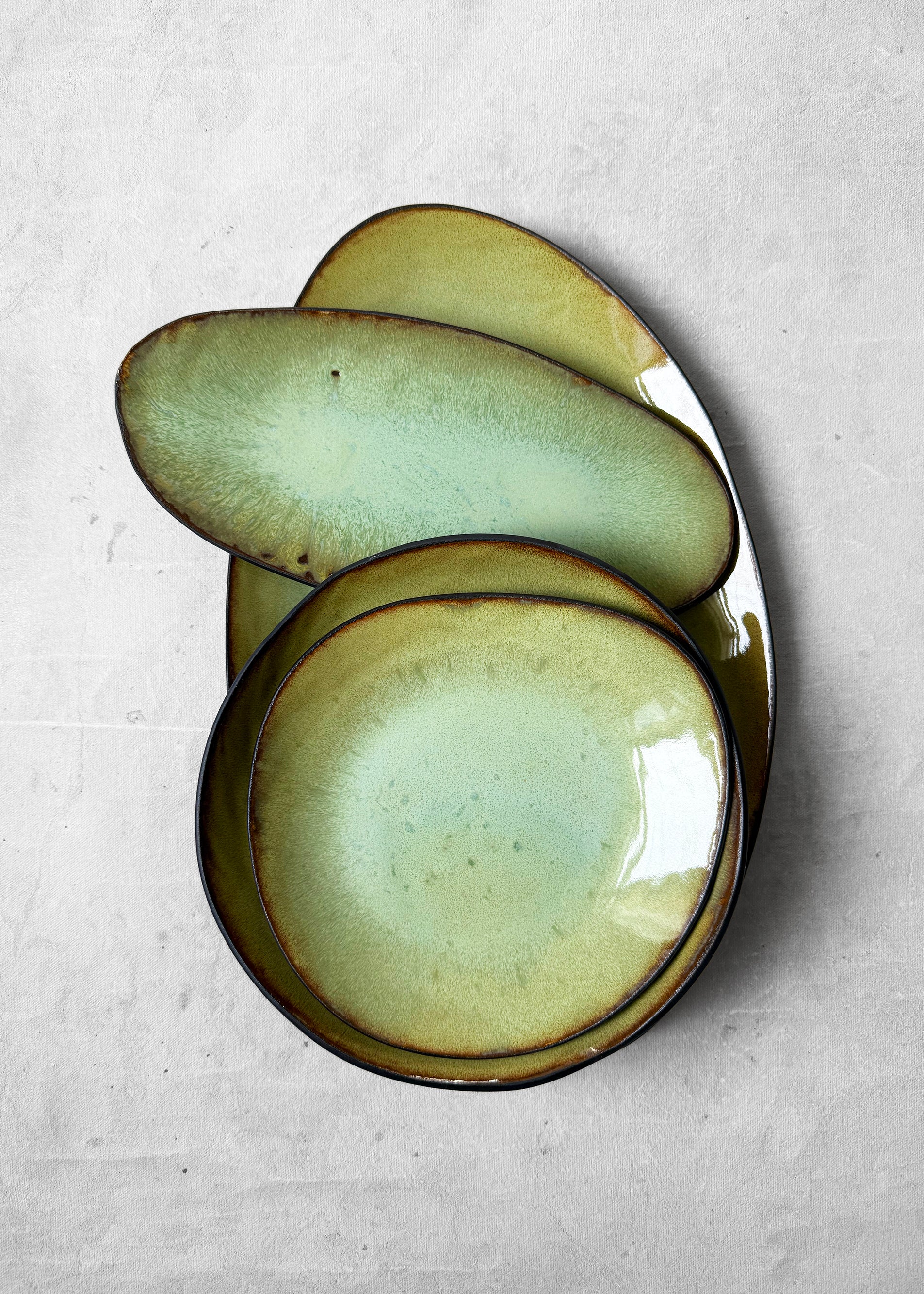 Tapas Plate in Avo Green