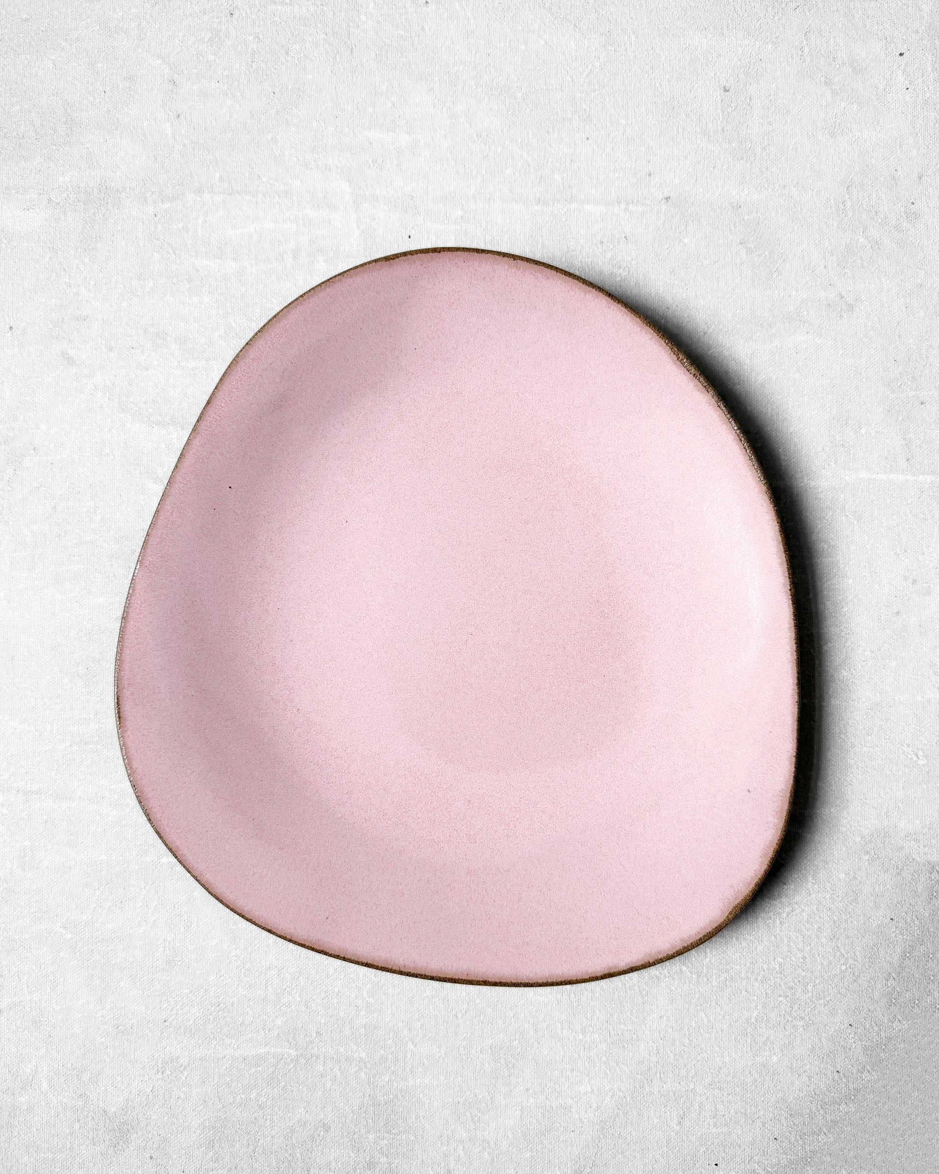 Dinner Plate in Sakura Pink