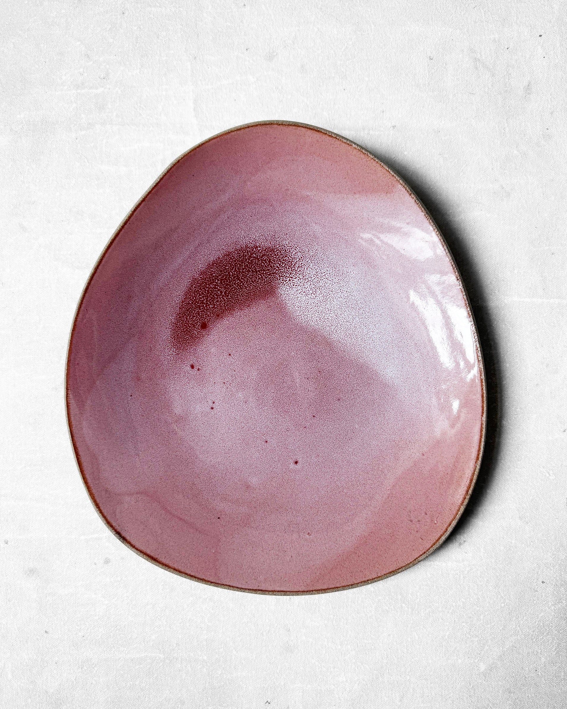 Dinner Plate in Berry
