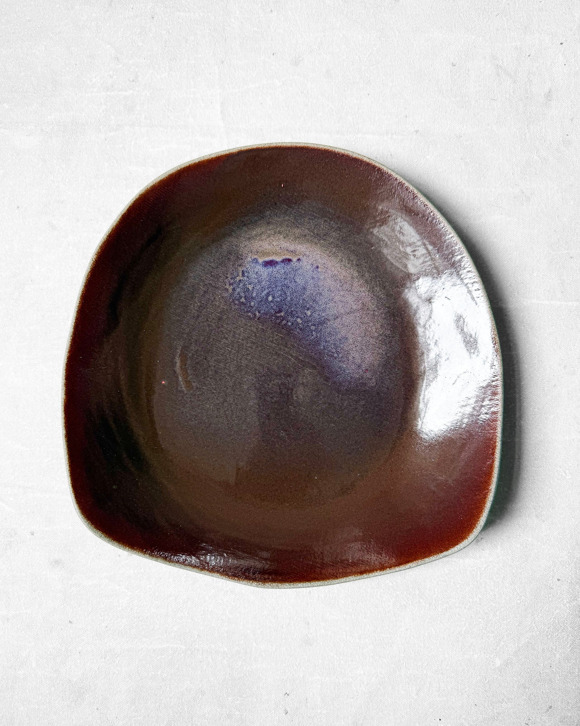 Dinner Plate in Burgundy Glow