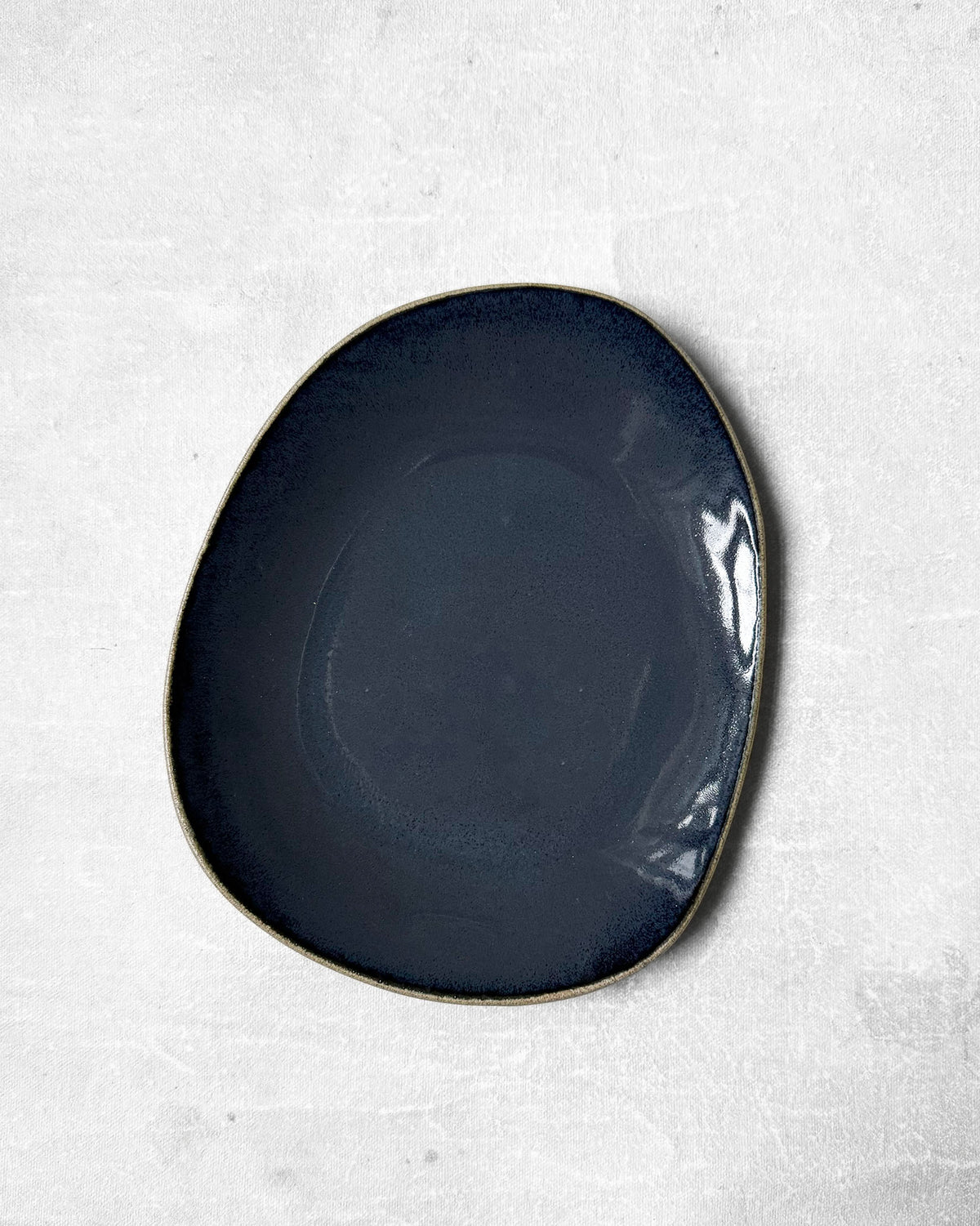 Dessert Plate in Super Navy