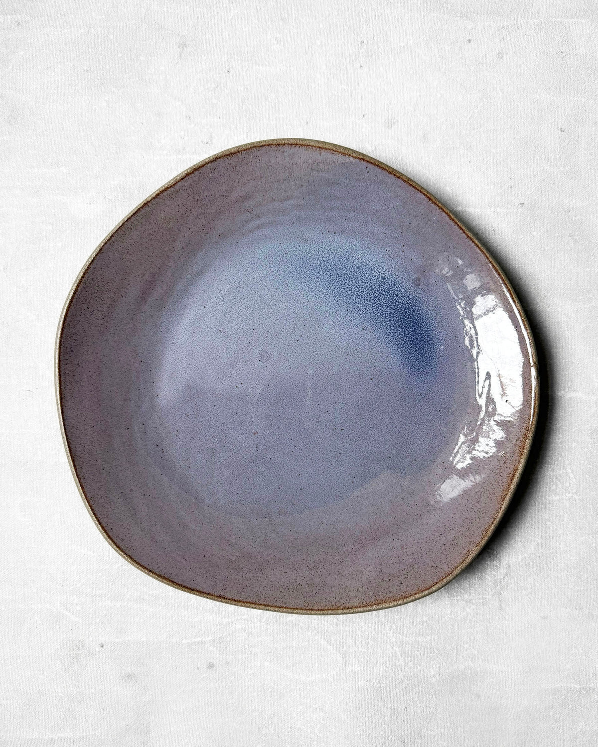 Dinner Plate in Lila Swirl